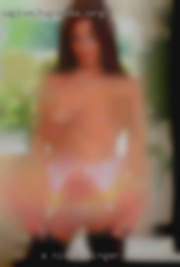 A nice funny woman up for a swinger in Raleigh great time.
