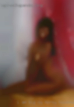 I am NY horny housewives big breasted and curvy.